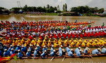 Hướng tới Ngày hội VH,TT&DL Khmer Nam Bộ 2008: Cửu Long Giang tưng bừng lễ Ook Om Bok